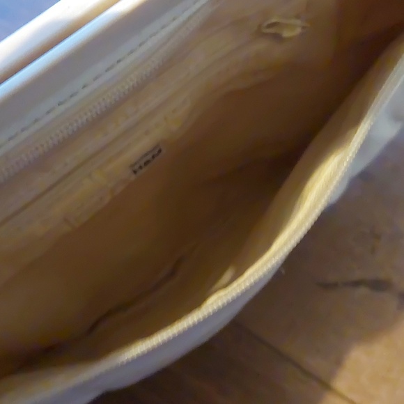 H&M clutch - Picture 4 of 8